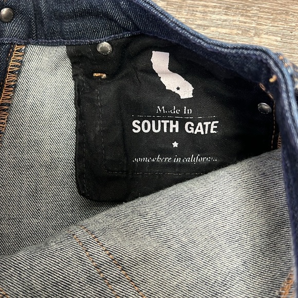 Ag Adriano Goldschmied THE BROOKE Bermuda Shorts Size 25 - Picture 6 of 11